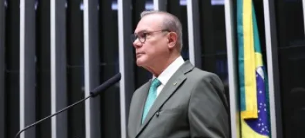 WF defende acordo entre patr�o e funcion�rio