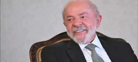 Lula aumenta lideran�a sobre Fl�vio Bolsonaro, mostra pesquisa Atlas/Bloomberg