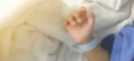 Crian�a de tr�s anos morre ap�s ser espancada pelo pai no Rio Grande do Sul