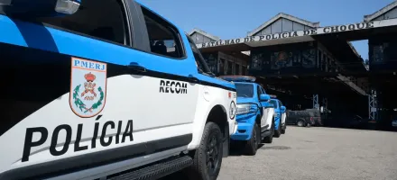 Pol�cia do Rio prende 13 e mata 4 em opera��o contra o Comando Vermelho