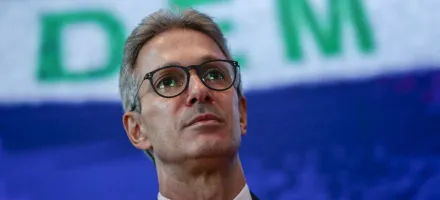 Zema desiste de debate presidencial por causa de falta de Lula
