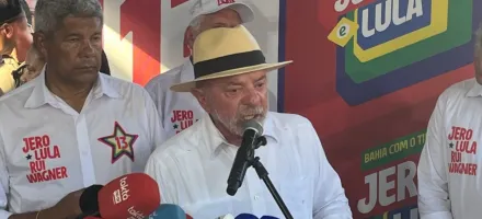 Lula promete R$ 500 bilh�es em investimentos para data centers no Brasil