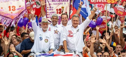 Jer�nimo inicia campanha em Pau da Lima com caminhada e define metas para vit�ria nas elei��es de 2026