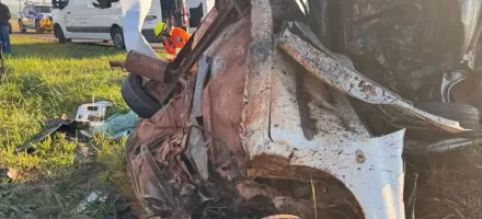 Acidente com van da Sa�de na BR-163 mata cinco e transfere sobreviventes