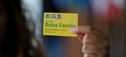 Lula aumenta benef�cio social antes das elei��es para ganhar votos, revela coluna
