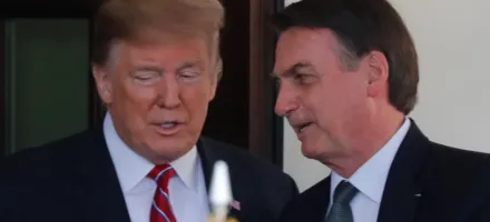 Jornal brit�nico compara fam�lia Bolsonaro � de Trump e aponta estilo paranoico