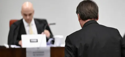 Bolsonaro pede sa�da da pris�o citando julgamento sobre o juiz Moraes