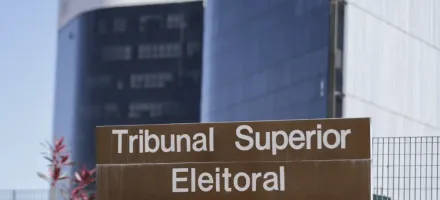 Norte do Brasil ficou dividido nas elei��es: Lula venceu em 3 estados e Fl�vio Bolsonaro liderou em 4