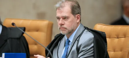 Dias Toffoli avisa: redes sociais colaboram com a Justi�a por medo de serem proibidas no Brasil