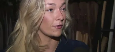 Estudante universit�ria � assediada por homem que escalou muro e espiou ela de cima da cerca