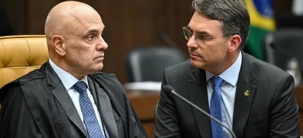 Moraes e o timing: por que a ordem contra Fl�vio Bolsonaro fortaleceu a narrativa de persegui��o