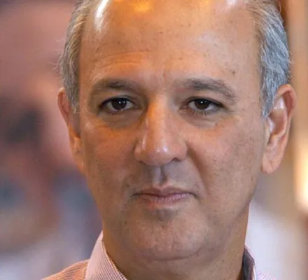TSE confirma veto: Jos� Arruda fica fora da corrida ao governo do DF e ter� votos anulados