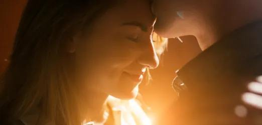 Mulheres t�m preferido homens mais maduros diante do avan�o do conservadorismo dos jovens