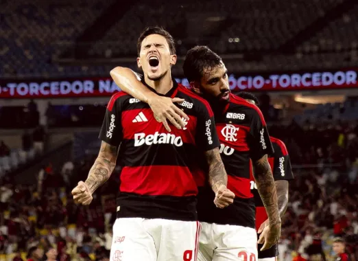 Flamengo humilha Sampaio Corr�a por 7 a 1 e garante vaga nas quartas do Carioca