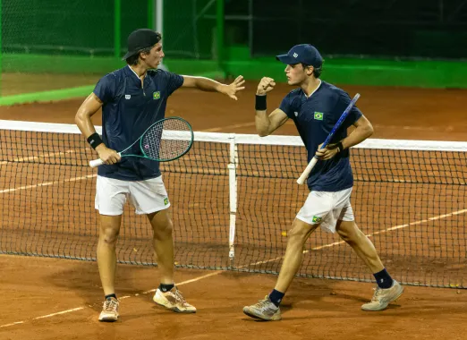 Leonardo Storck � Medalha de Ouro nas duplas nos Jogos Sul-Americanos da Juventude