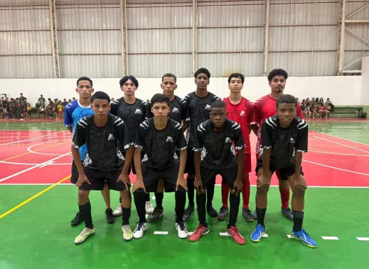 Futsal da Escola Dep. Emanuel Pinheiro lidera grupo e garante vaga nas oitavas de final