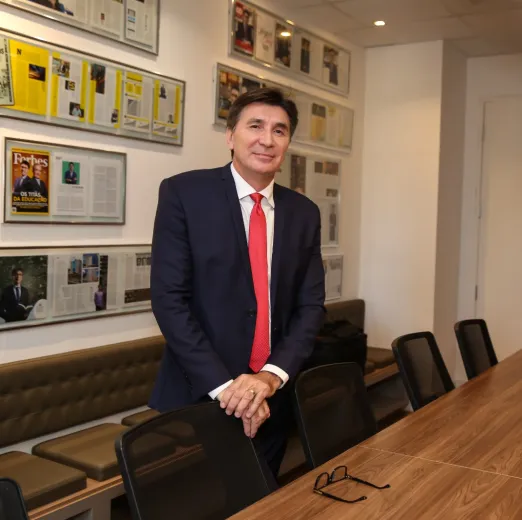 NOVA HOLDING QUER ORGANIZAR UM MERCADO BILION�RIO AINDA SEM REGRAS NO BRASIL