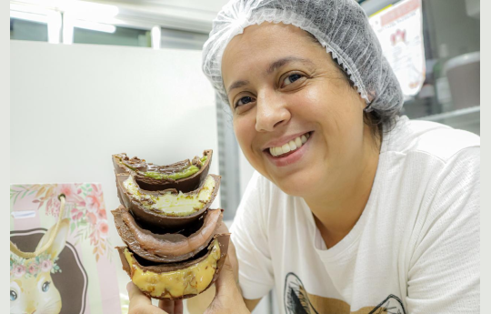 Regiane Canuto desafia a tend�ncia das redes sociais e aposta na ess�ncia: �Meu foco sempre foi o doce, n�o a minha imagem�