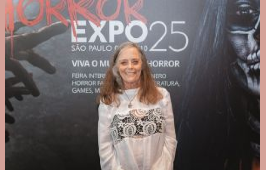 Atriz de 'O Exorcista' volta ao Brasil para maior evento de terror
