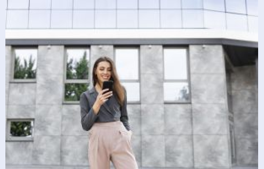 Qual rede social cada gera��o prefere para falar com corretores de im�veis?