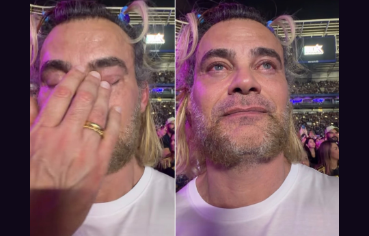 Carmo Dalla Vecchia chora de emo��o em show da Xuxa