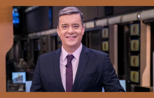 Jornalistas se surpreendem com fanatismo por BTS na TV