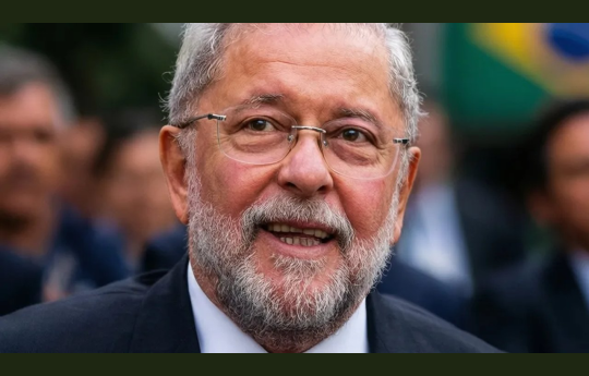 Resumo do Dia: Lula lidera em SP, cr�dito consignado muda e Prada de R$ 50 mil choca; veja o resumo do dia