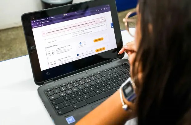 �Seduc cumpre legisla��o com contrata��o de 3.040 Profissionais de Apoio Especializado�, afirma Alan Porto