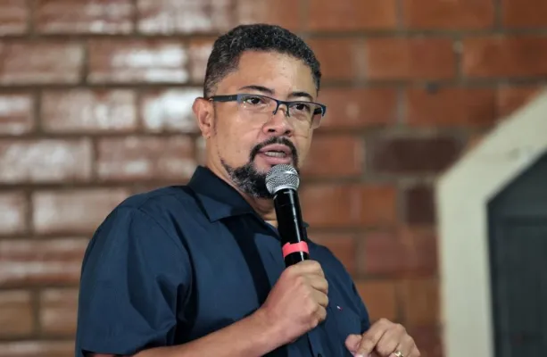 "Investimentos do Governo d�o condi��es para que cidades como Pocon� prosperem", afirma prefeito