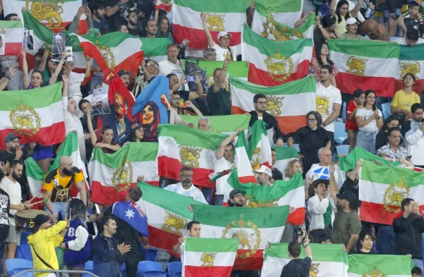 Ir� n�o vai disputar Copa do Mundo, anuncia ministro dos Esportes