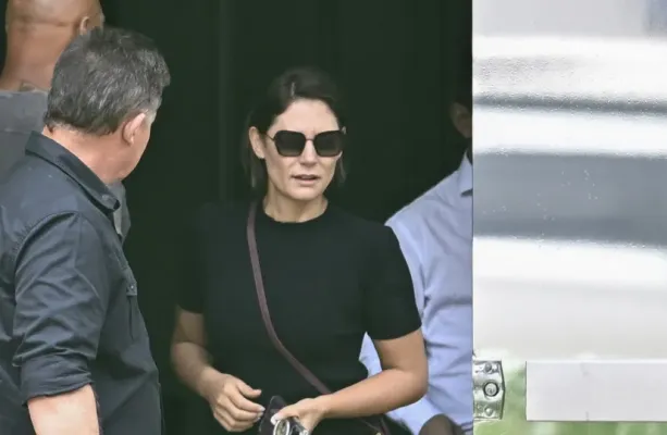 Michelle atualiza quadro de sa�de de Bolsonaro e apela "continuem orando"