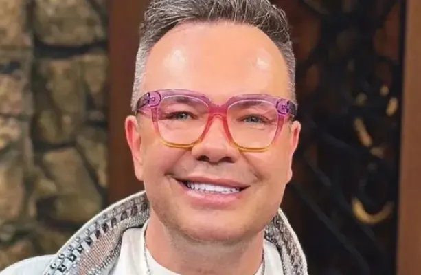 Felipeh Campos � internado com dengue em estado grave em SP