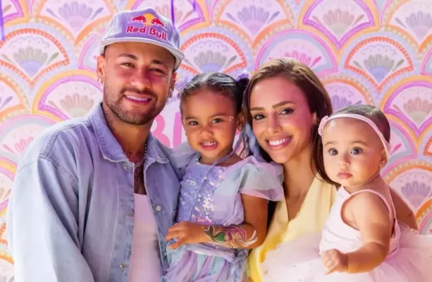 Bruna Biancardi denuncia ataques e exp�e mensagens contra filhas