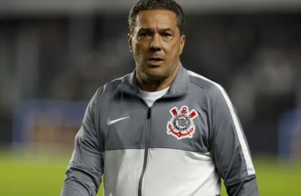 Vanderlei Luxemburgo apresenta melhora, mas permanece na UTI