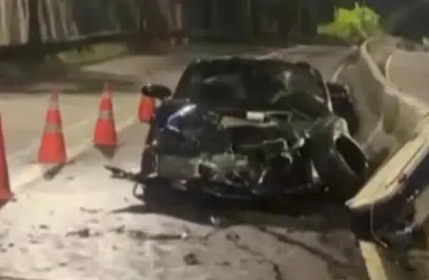 Motorista de Porsche invade a contram�o e causa acidente com 4 feridos na zona leste de SP