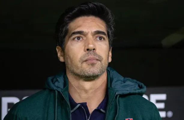 Abel lamenta empate do Palmeiras com Junior e alfineta Conmebol ap�s p�nalti com aux�lio do VAR