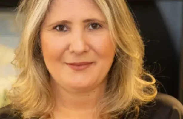 Congresso na OAB SP: Ana Paula De Raeffray debate eixos estrat�gicos para o futuro da previd�ncia privada no Brasil