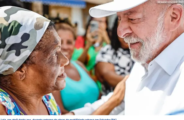 Lula: 'Se hoje eu acredito em um Brasil mais justo, � porque um dia uma m�e me ensinou'