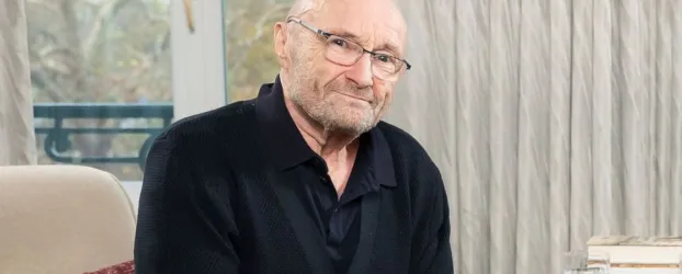 Phil Collins conta que quase morreu por causa do �lcool: 'Disseram adeus a mim'