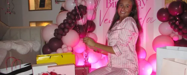 Filha de Tyson Fury faz festa luxuosa aos 17 anos com presentes de grifes famosas