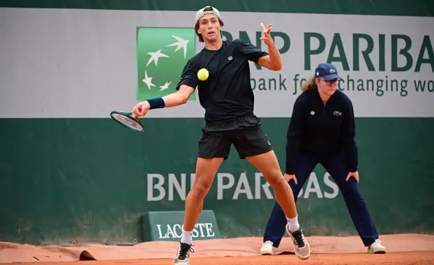 Leonardo Storck � superado por favorito Guto Miguel na semi Roland Garros e encerra campanha hist�rica