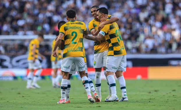 Cuiab� vence o Cear� por 3 a 1, encerra jejum e respira na S�rie B