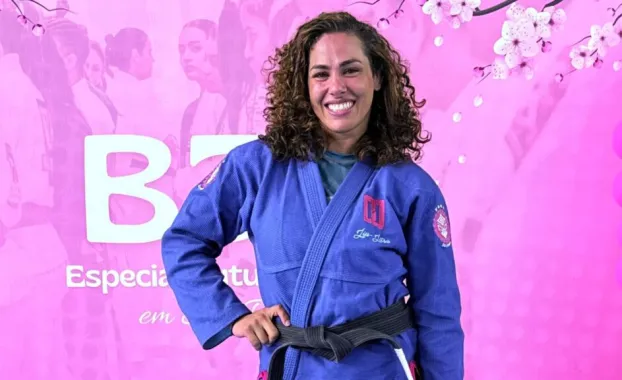 Campe� mundial de jiu-j�tsu, Carina Santi promove aul�o gratuito de defesa pessoal no Complexo Tatuap� nesta sexta-feira (16)