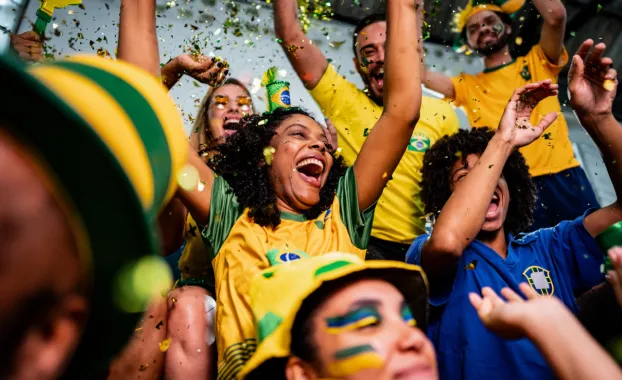 Futebol faz 7 em cada 10 brasileiros viajar para assitir, praticar ou competir em uma partida, mostra estudo