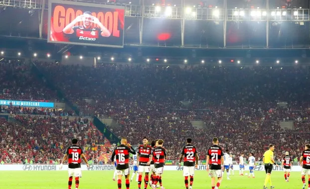 Flamengo inicia venda de ingressos com aumento de ate 50% para jogo contra Del Valle