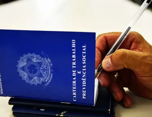 Funcion�rio demitido por processar a empresa � reconhecido como v�tima de retalia��o no Cariri