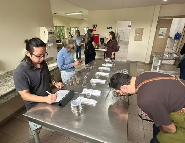 Cafeicultores de S�o Paulo batem recorde e levam 395 amostras ao maior concurso estadual de qualidade