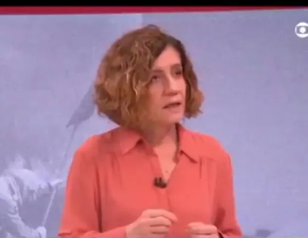 Miriam Leit�o sente tontura ao vivo na GloboNews e � acolhida por apresentadora