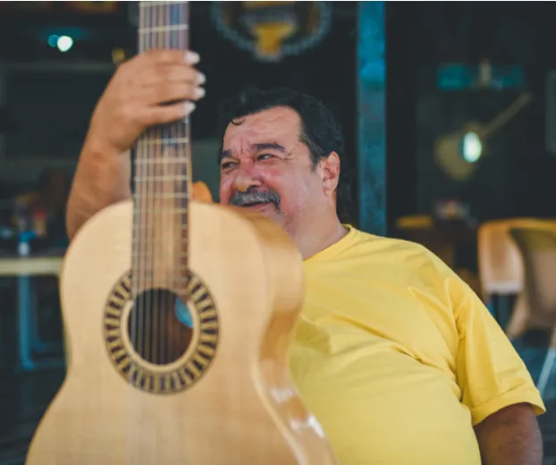 O Brasil redescobre Tarc�sio Sardinha atrav�s de �lbum �A Cor do Teu Olhar�