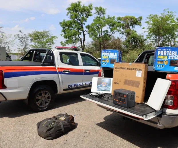 Bombeiros de S�o Paulo chegam ao Amazonas com drones e equipamentos para combater inc�ndios na floresta